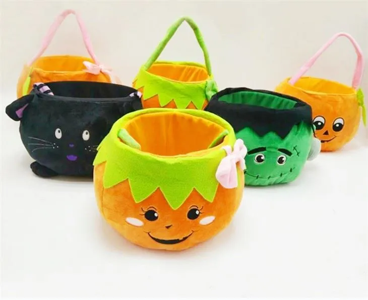 Tegneserie plys græskar kurv