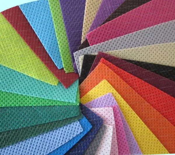 Polymælkesyrefiber ikke vævet